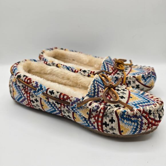 Minnetonka Native American canvas faux fur lining slipper shoes leather bows 9 - Picture 1 of 10
